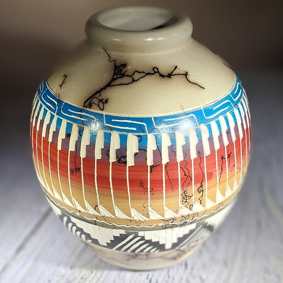 Other - Native American Navajo Horsehair Signed Etched Pottery Vase Blue/Red/White